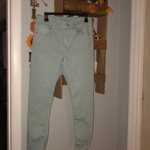 Women’s blue jeans